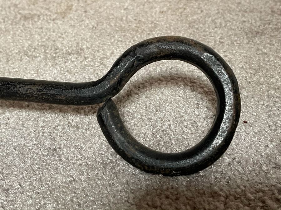 Vintage Cast Iron Brand 44'L [Photo 6]