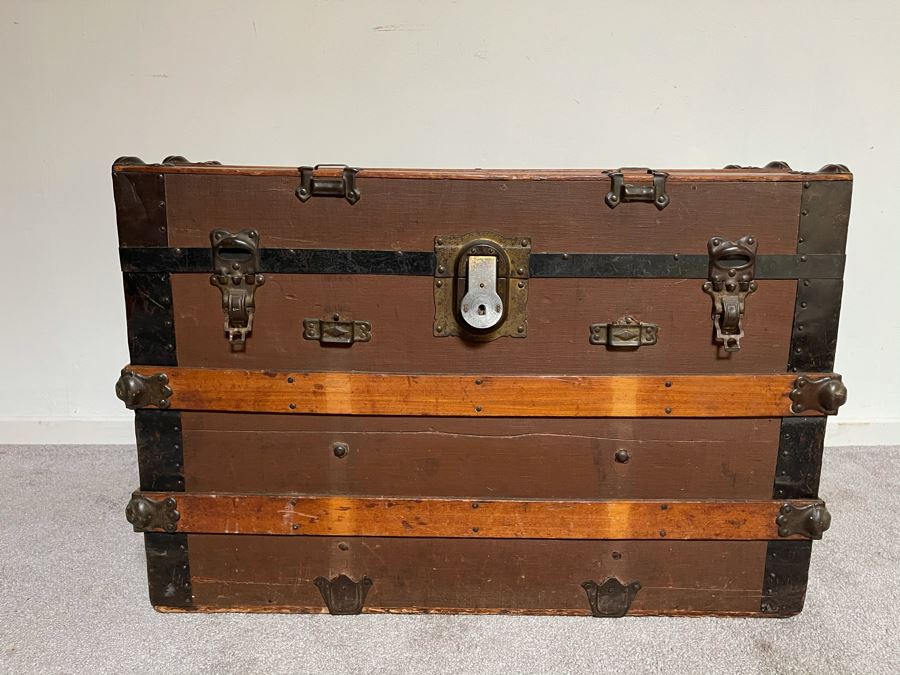 Vintage Wooden And Metal Steamer Trunk [Photo 2]
