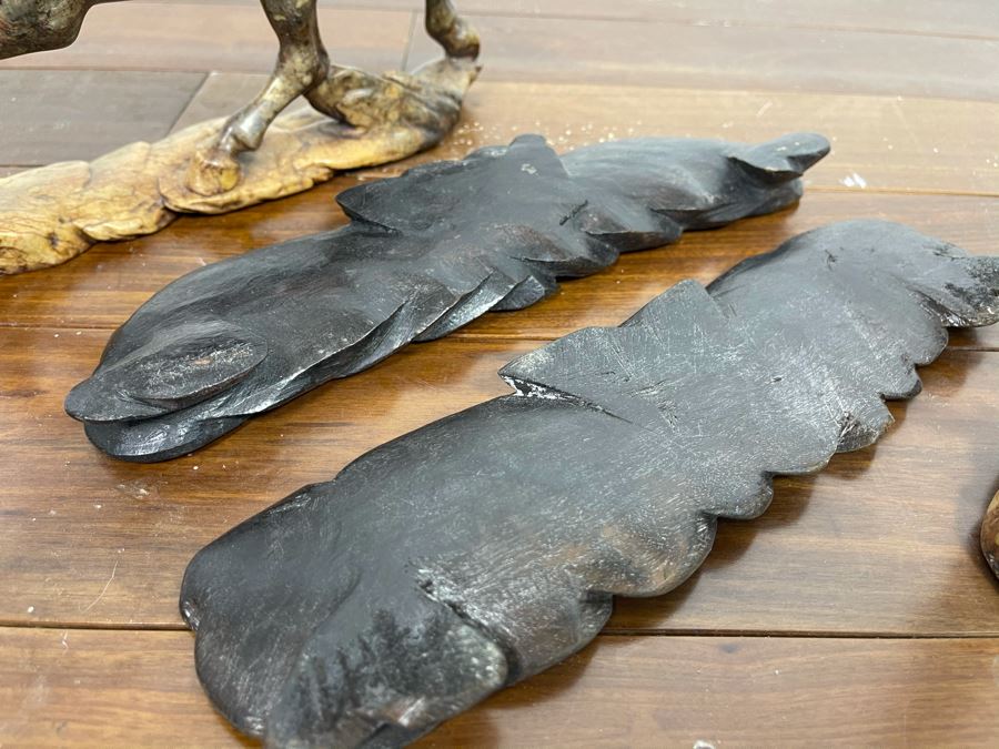 Pair Of Individually Signed Chinese Hardstone Carved Horses On Custom Wooden Bases (Larger Measures 10W X 8H) [Photo 19]