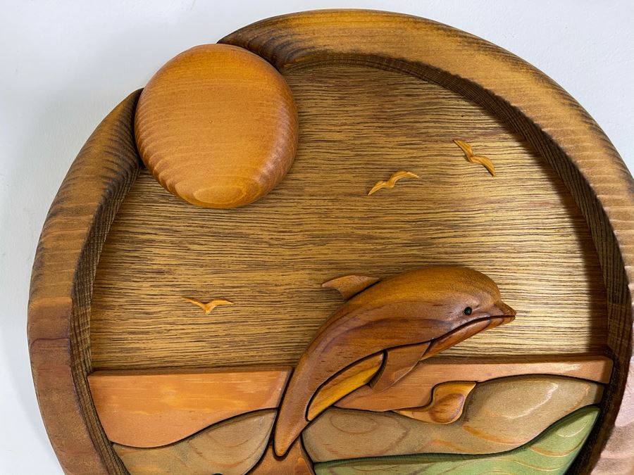 Round Wooden Relief Sculpture Of Dolphin By Barbara Sorenson And Denis Wobig 10.5R [Photo 5]