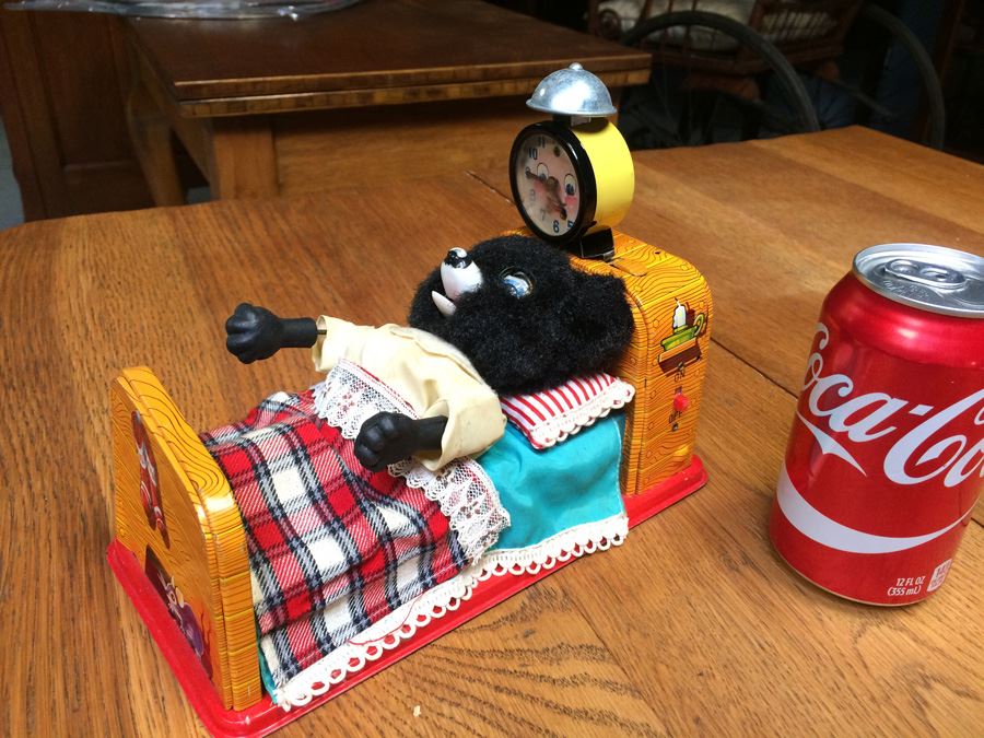 1950s Linemar Toys Sleeping Black Bear - Made in Japan Battery Operated [Photo 1]