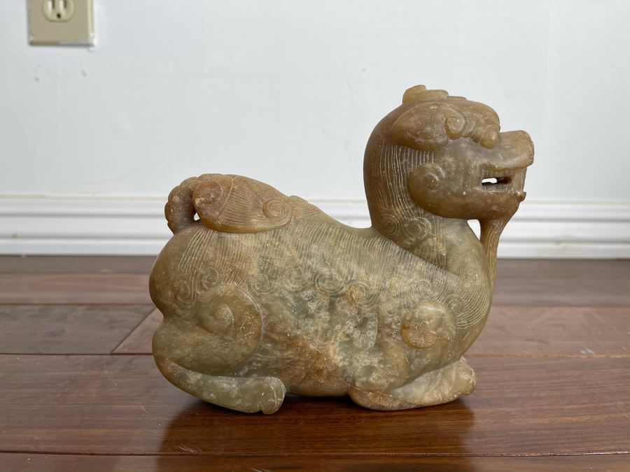 Old Chinese Carved Jade Mythical Animal Sculpture 6.5W X 1.5D X 5.5H [Photo 3]