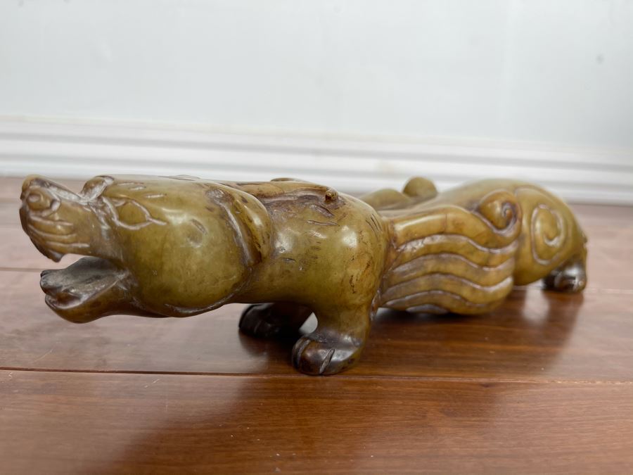 Vintage Chinese Carved Jade Crouching Dog Mythical Animal Sculpture 9.5W X 2D X 2H [Photo 7]