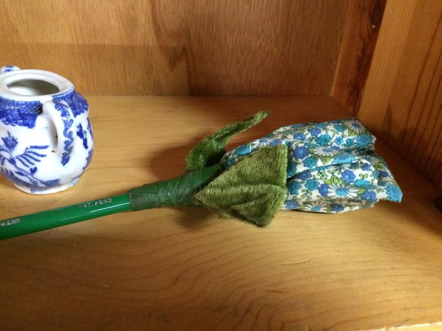 Kaleidoscope and Toy Lot [Photo 7]