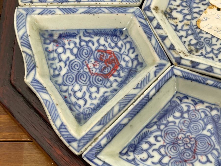 People's Republic Of China Porcelain Divided Dishes Plates Sweetmeat With Rosewood Display Box 11.5W X 3H [Photo 6]
