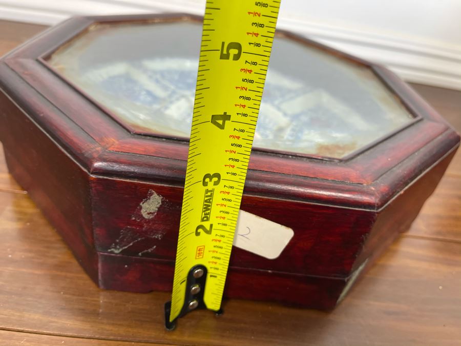 People's Republic Of China Porcelain Divided Dishes Plates Sweetmeat With Rosewood Display Box 11.5W X 3H [Photo 14]