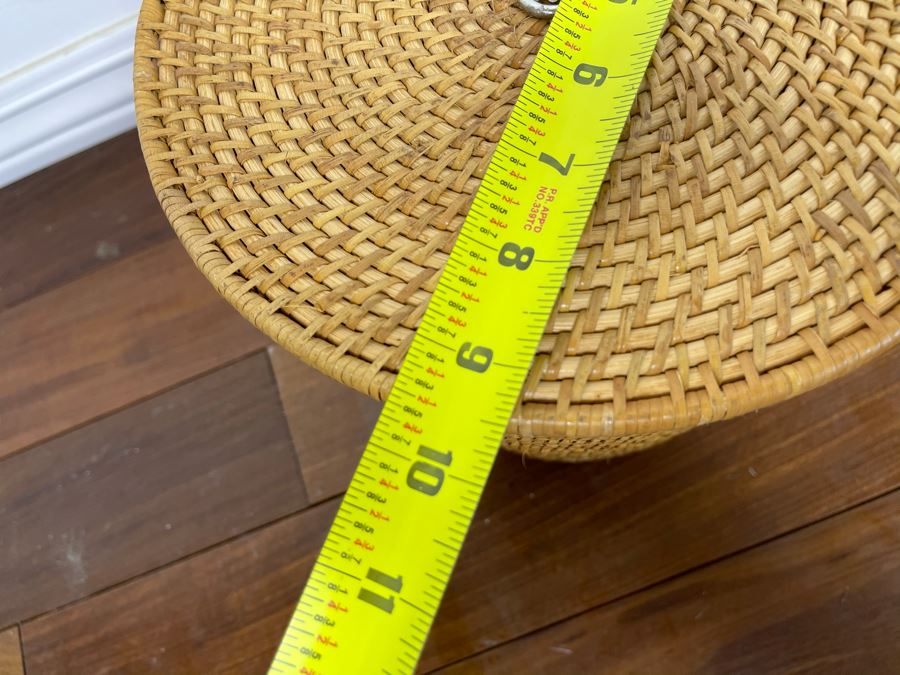 Chinese Porcelain Dragon Design Teapot With Teapot Warmer Basket 8H X 9.5W [Photo 17]