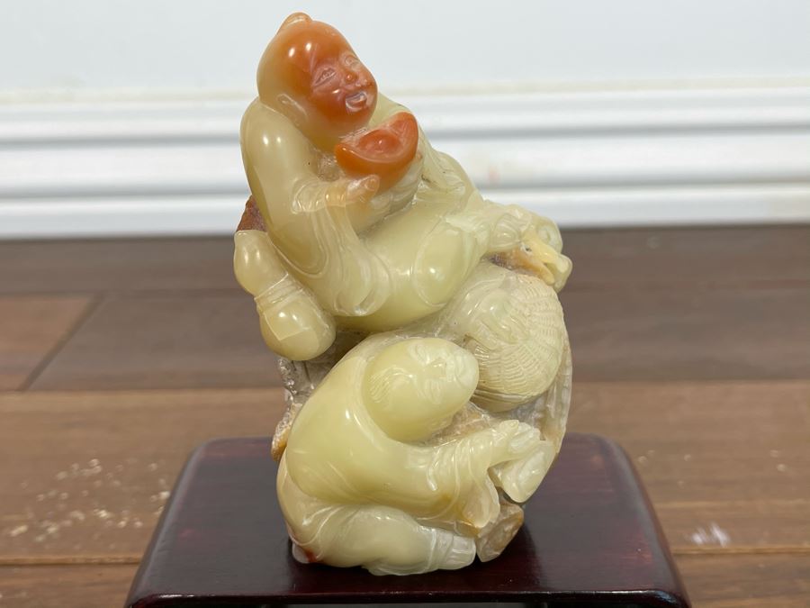 Vintage Chinese Carved Hardstone Sculpture Of Two Figures And Dog [Photo 5]