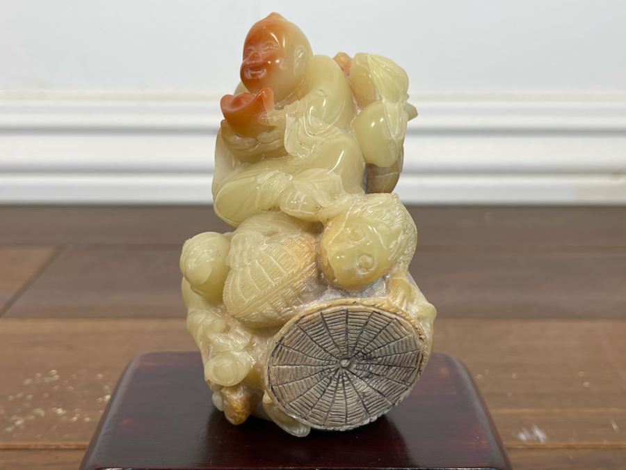 Vintage Chinese Carved Hardstone Sculpture Of Two Figures And Dog [Photo 3]