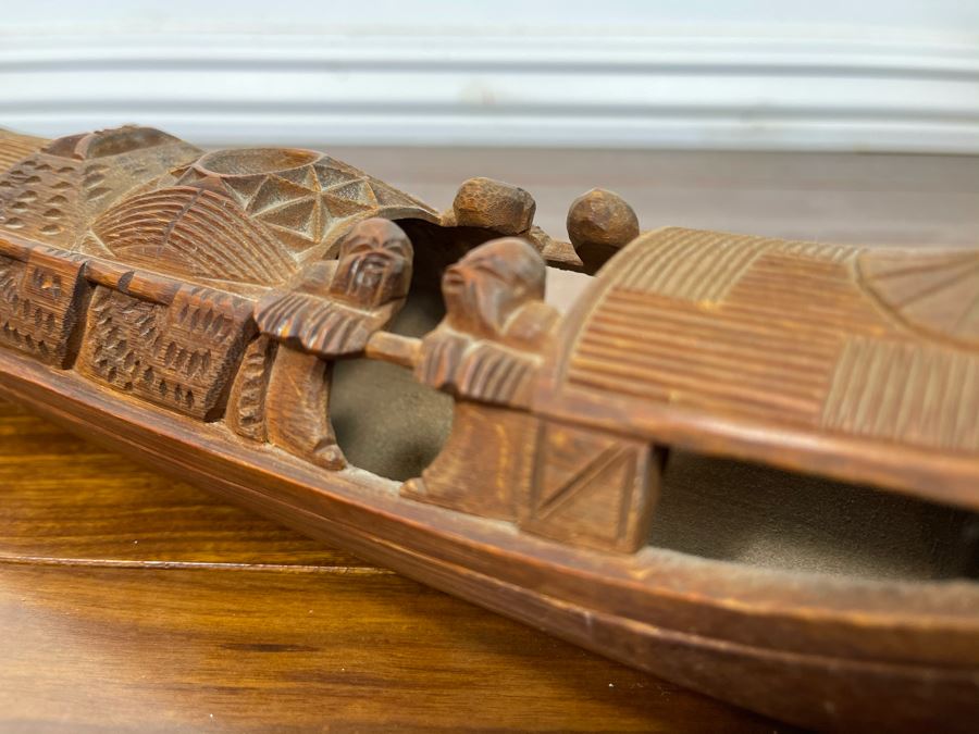 Carved Wooden Asian Boat 12W X 2.5D X 2.5H [Photo 4]