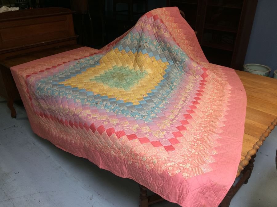 Handmade Vintage Quilt [Photo 1]