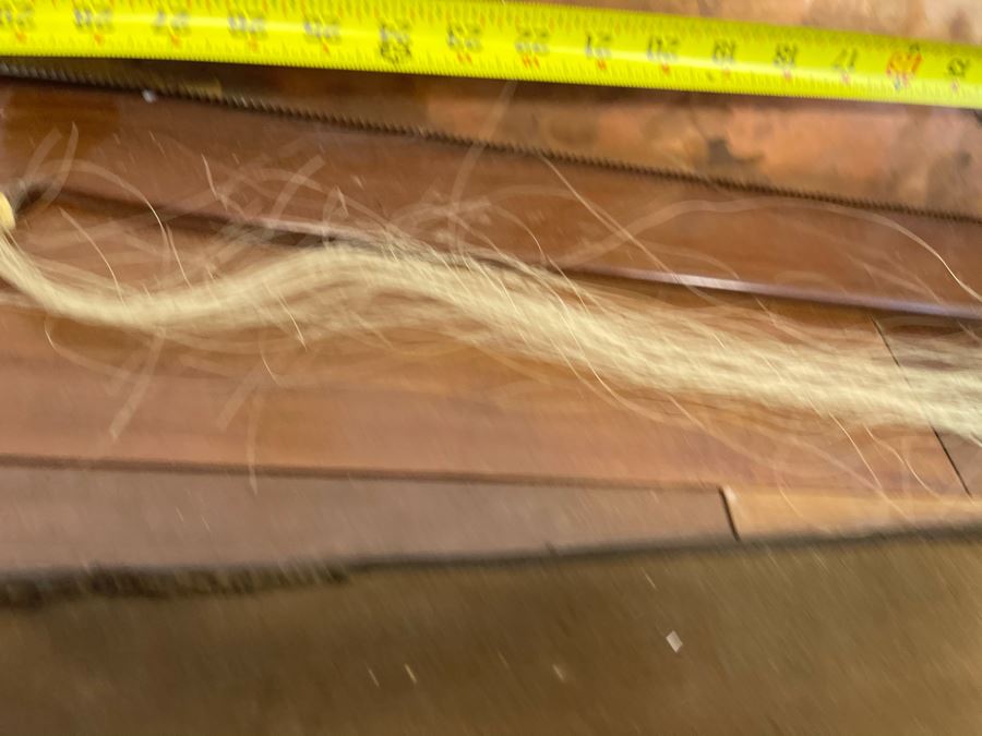 Musical Copper Saw With Bow And Carrying Case (Strings Need To Be Replaced) 30L [Photo 7]