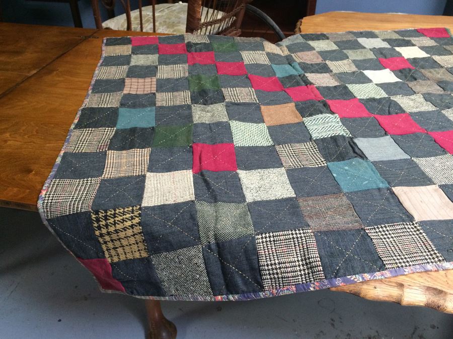 Handmade Vintage Quilt [Photo 5]