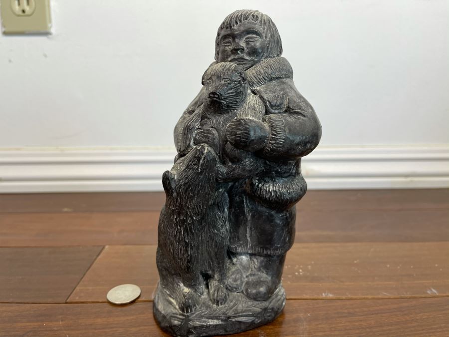 Wolf Original Hand Made Canadian Eskimo Sculpture 7.5H X 4W [Photo 9]