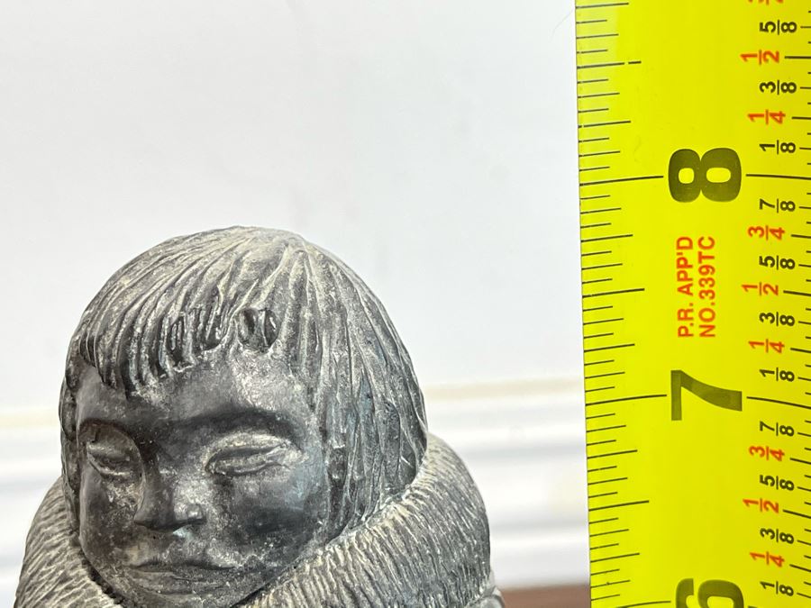 Wolf Original Hand Made Canadian Eskimo Sculpture 7.5H X 4W [Photo 12]