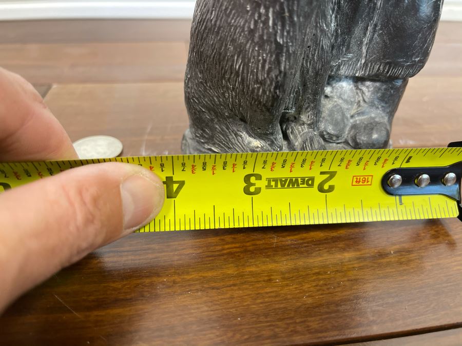 Wolf Original Hand Made Canadian Eskimo Sculpture 7.5H X 4W [Photo 13]