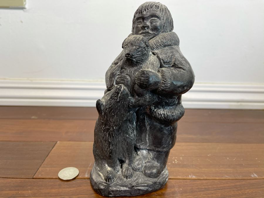 Wolf Original Hand Made Canadian Eskimo Sculpture 7.5H X 4W [Photo 2]