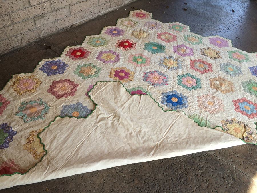 Handmade Large Vintage Hexagon Quilt [Photo 10]