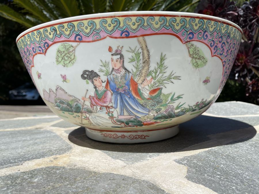 Two Matching Large Vintage Chinese Famille Rose Porcelain Bowls 16.5R X 7H [Photo 13]