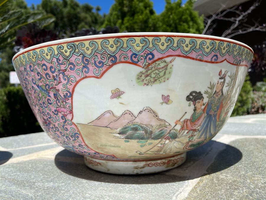 Two Matching Large Vintage Chinese Famille Rose Porcelain Bowls 16.5R X 7H [Photo 19]