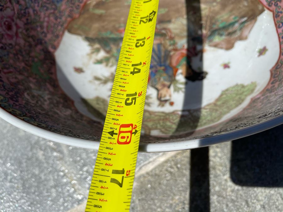 Two Matching Large Vintage Chinese Famille Rose Porcelain Bowls 16.5R X 7H [Photo 22]