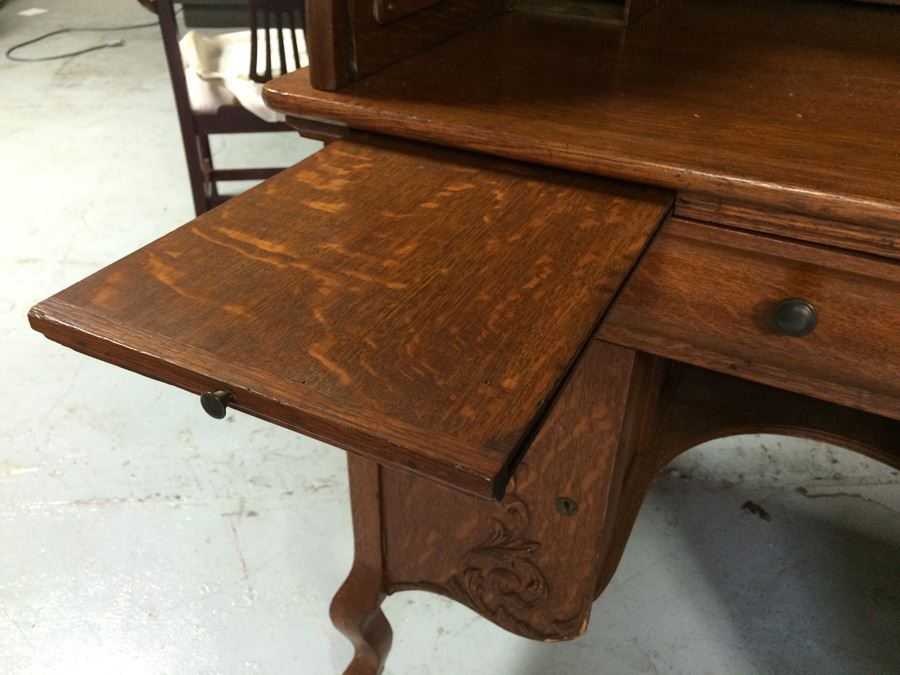 Grand Rapids Desk Company - Small Vintage Rolltop Desk on Casters [Photo 9]