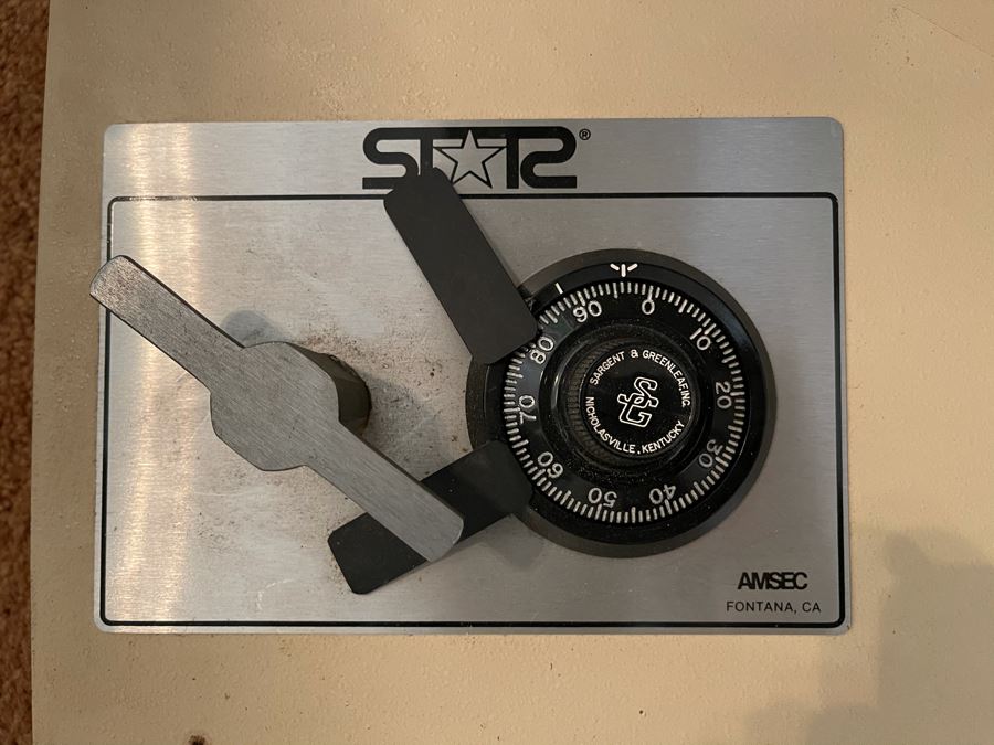 Amsec Safe 14W X 16D X 13H [Photo 6]