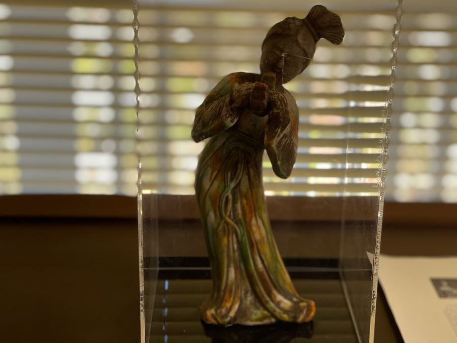 Chinese Tomb Figure With Acrylic Cover 13H X 7W [Photo 3]