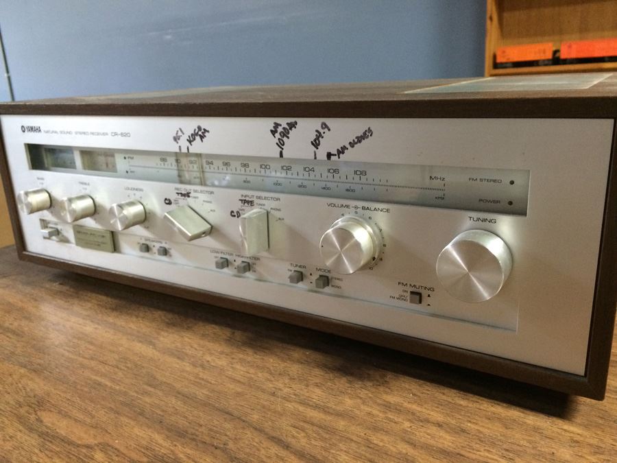 YAMAHA Natural Sound Stereo Receiver CR-620 [Photo 3]