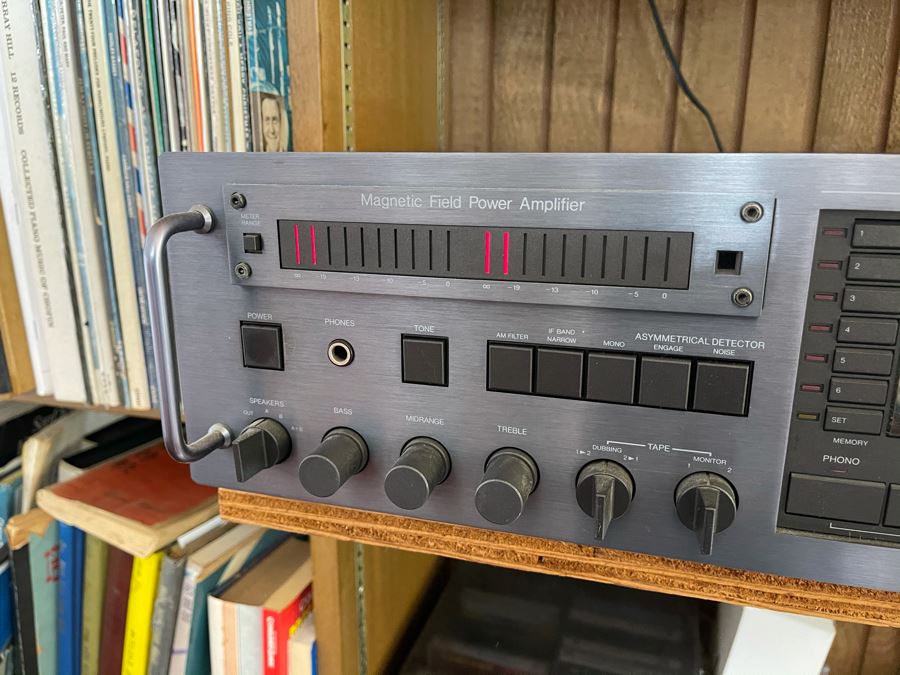 Vintage The Carver Receiver 2000 Magnetic Field Power Amplifier [Photo 5]