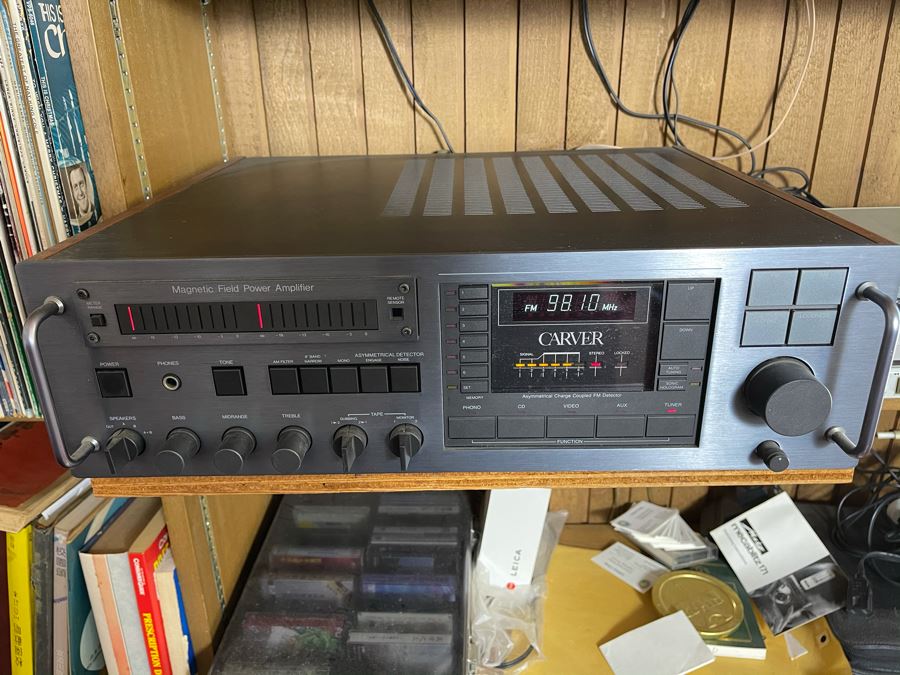 Vintage The Carver Receiver 2000 Magnetic Field Power Amplifier [Photo 3]