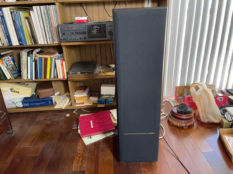Polk Audio Free Standing Speakers 11 X 15 X 39.5H [Photo 5]