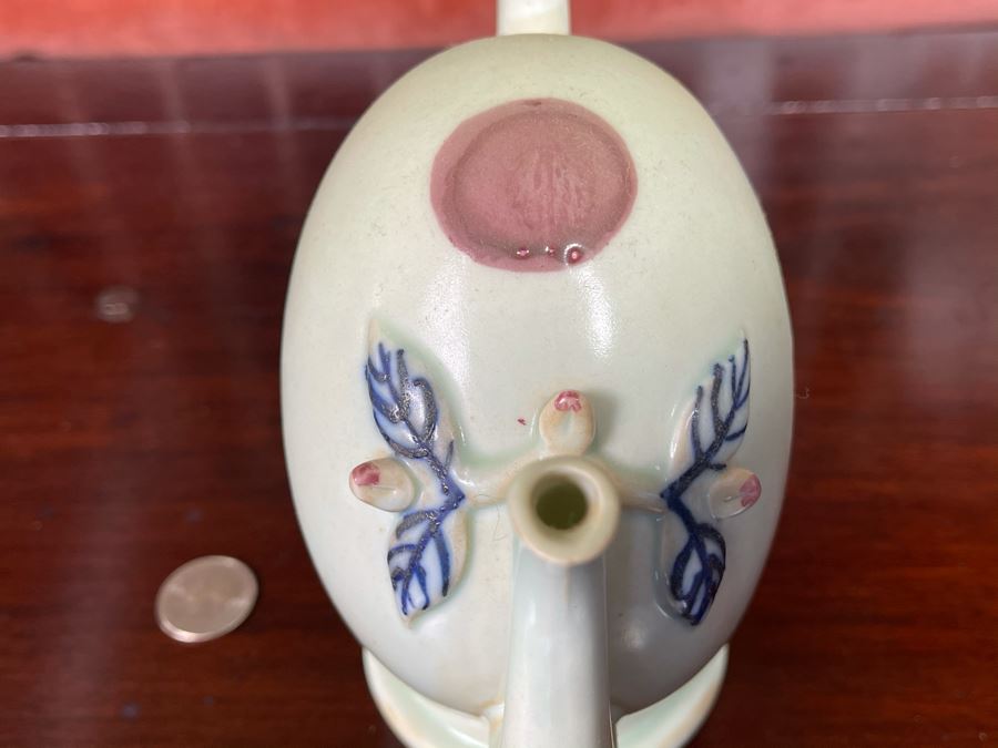 Vintage Asian Porcelain Teapot 7W X 4D X 6H [Photo 8]