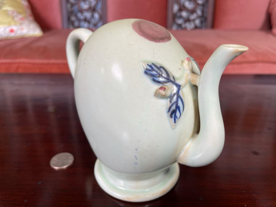 Vintage Asian Porcelain Teapot 7W X 4D X 6H [Photo 6]