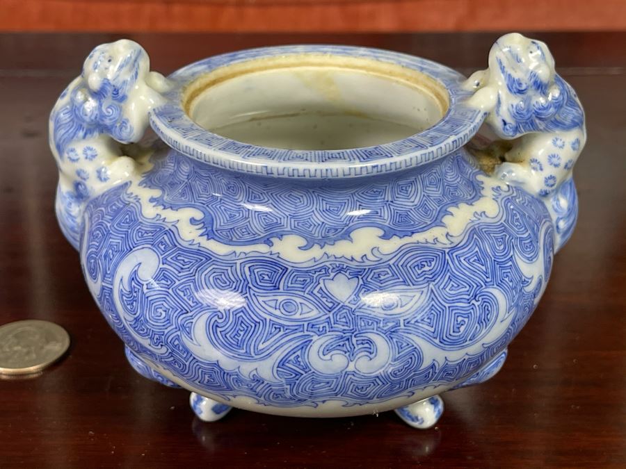 Chinese Porcelain Footed Bowl 5W X 3H [Photo 2]