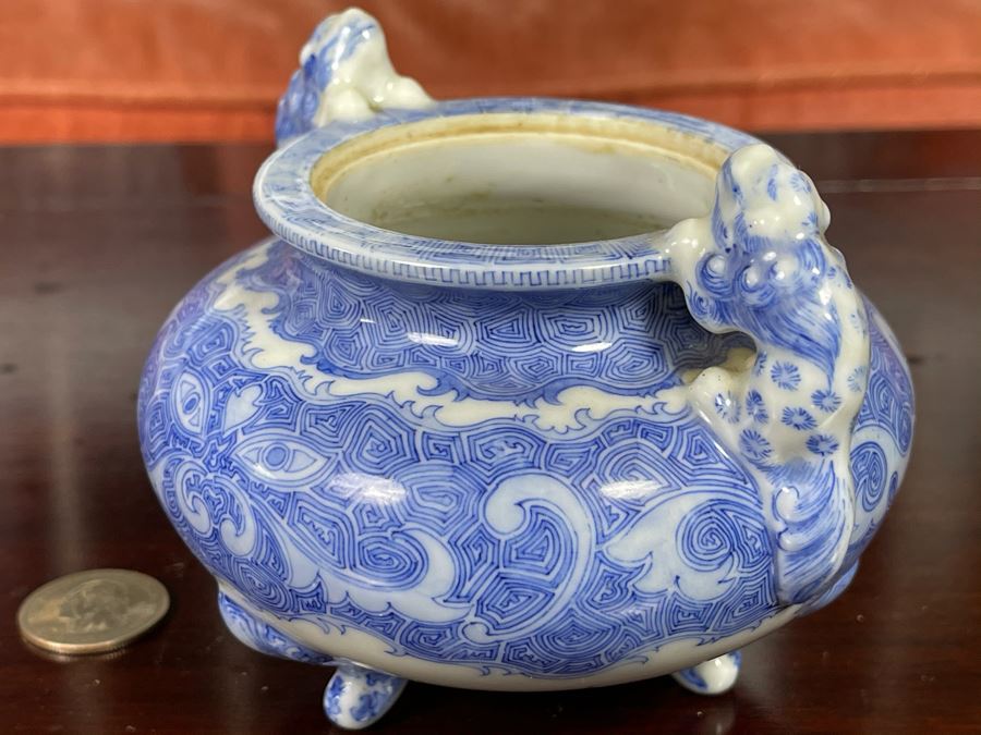 Chinese Porcelain Footed Bowl 5W X 3H [Photo 7]