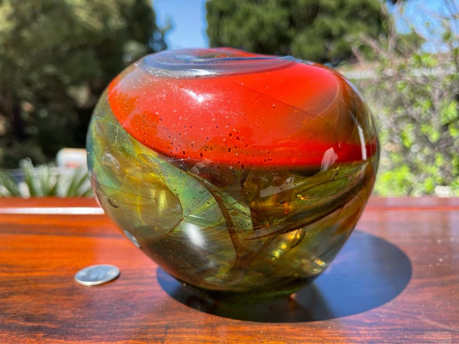 Signed Art Glass Vase Marbleized Glass By Michael Baylen (American, 20th Century) 6W X 5H [Photo 1]