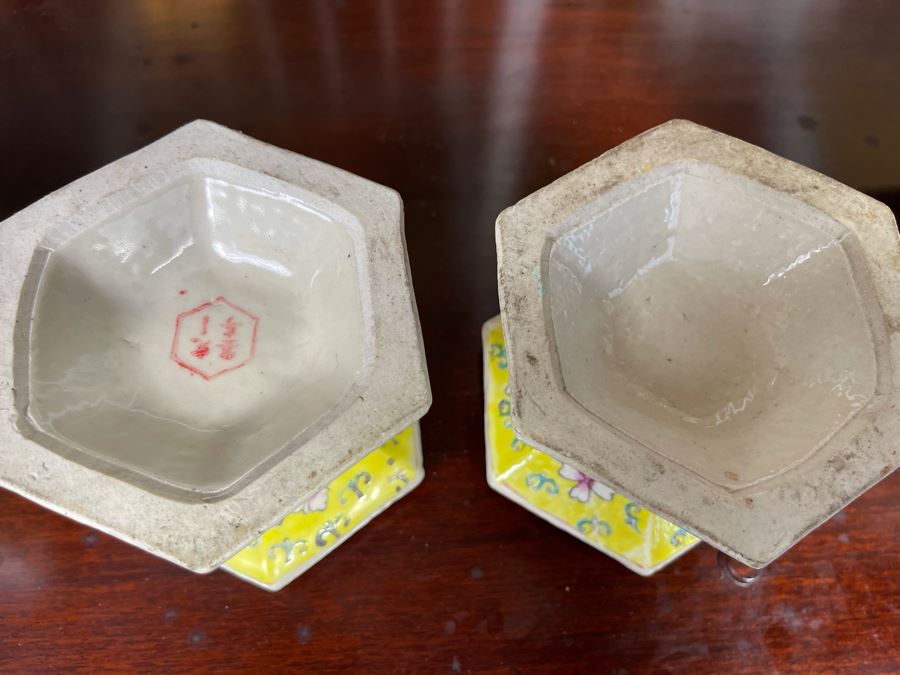 Pair Of Vintage Chinese Porcelain Wedding Lanterns Lamps 12H [Photo 24]