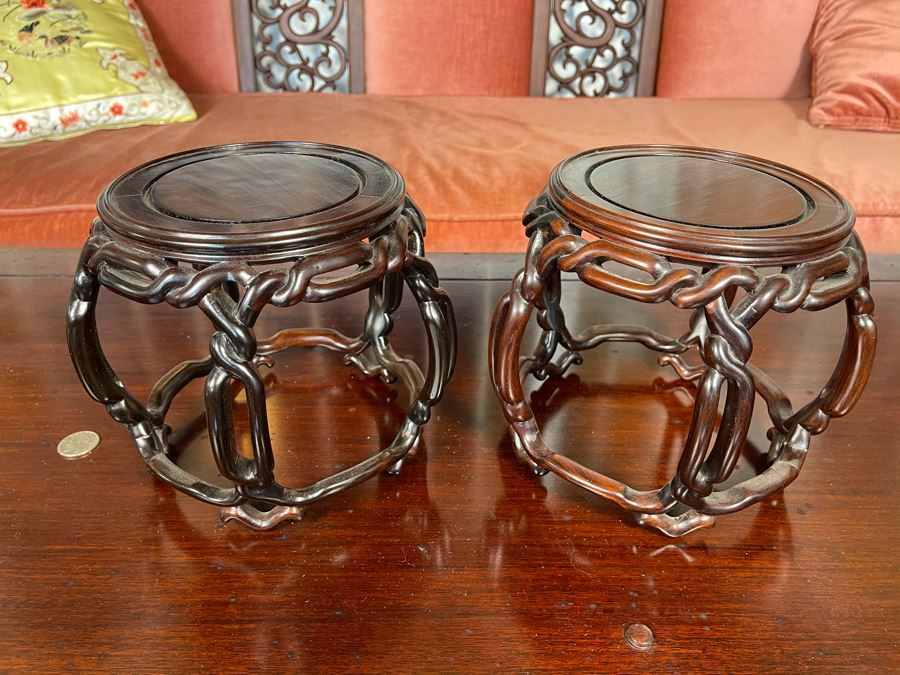Pair Of Chinese Rosewood Wooden Stands 7H [Photo 2]