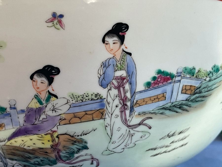 Vintage Chinese Famille Rose Bowl 14R With Matching Cups (Apx 34 Cups) [Photo 16]