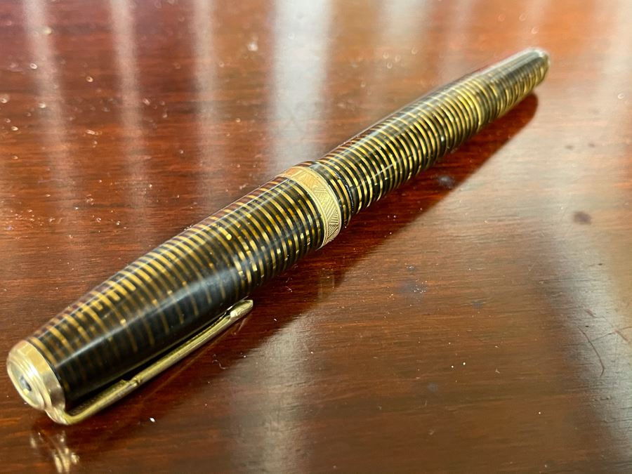 Vintage Parker Fountain Pen With 14K Gold Nib [Photo 5]