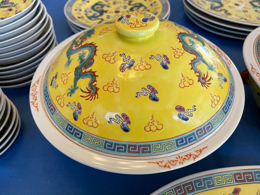 Large Chinese Porcelain China Set With Dragon Design [Photo 8]