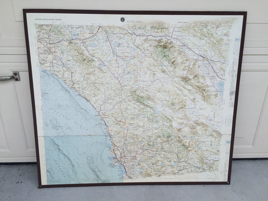 Topographical Southern California Map - 33' x 29'  [Photo 1]