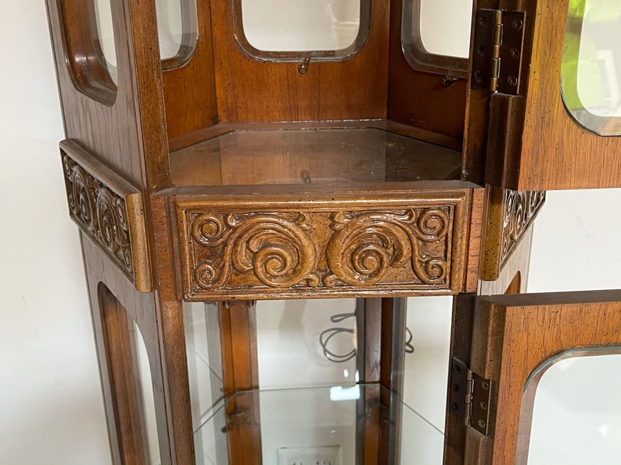Vintage Wooden Curio Display Cabinet With Overhead Light [Photo 5]