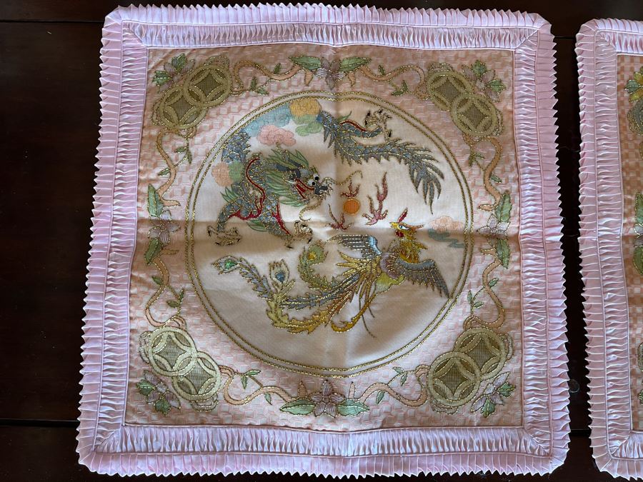 Pair Of Chinese Pillow Covers Featuring Dragon Design 50% Silk 18W [Photo 3]