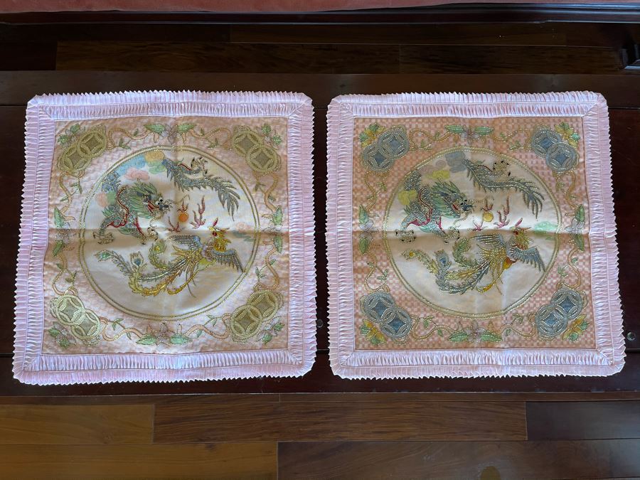 Pair Of Chinese Pillow Covers Featuring Dragon Design 50% Silk 18W [Photo 2]