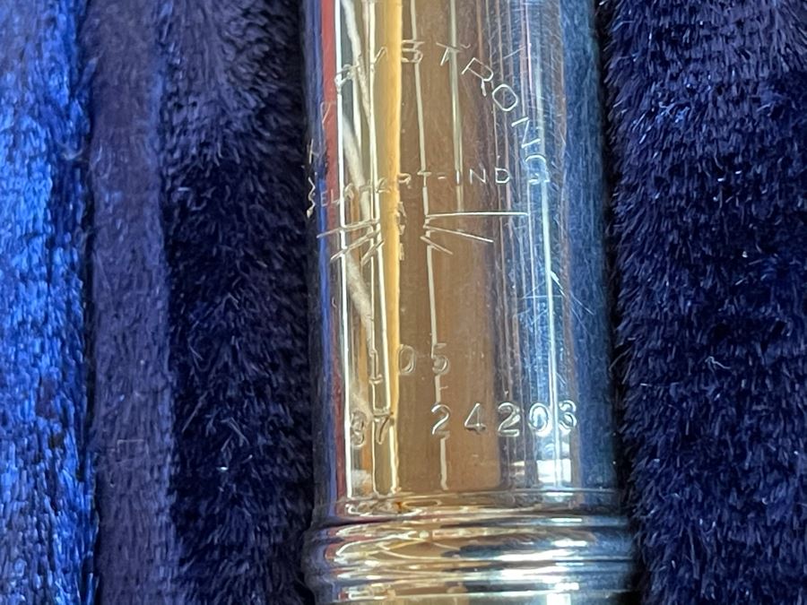 W. T. Armstrong Elkhart Indiana Flute With Case Model 105 16'L