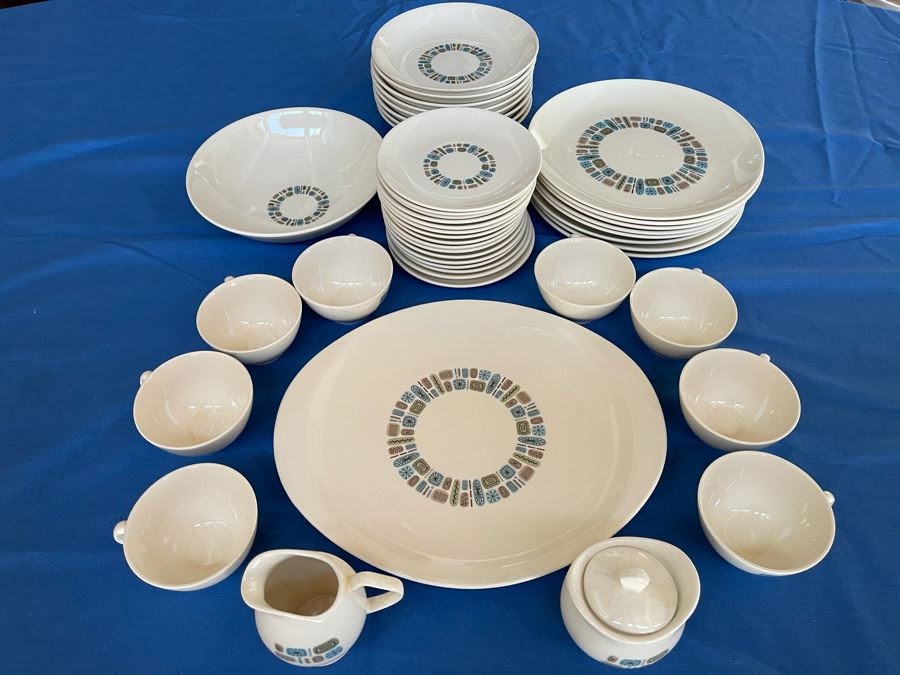 Vintage Mid-Century Canonsburg Pottery Temporama Pattern