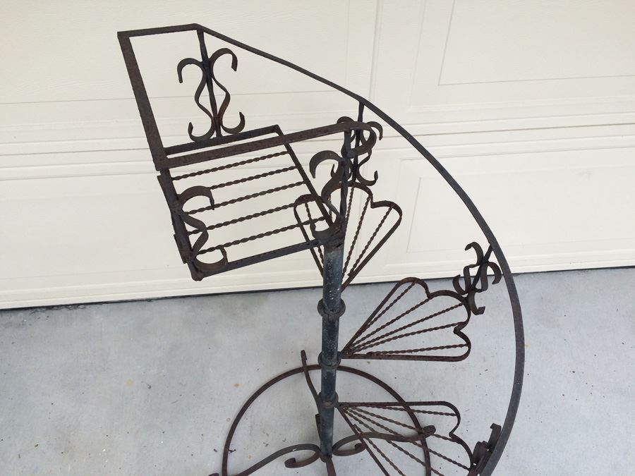 Wrought Iron Spiral Plant Stand - 22' Wide x 38 1/2' Tall [Photo 3]