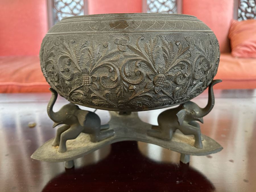 Vintage Bronze Bowl Supported By Three Elephants Stand Signed SHKL 10W X 6.75H [Photo 1]